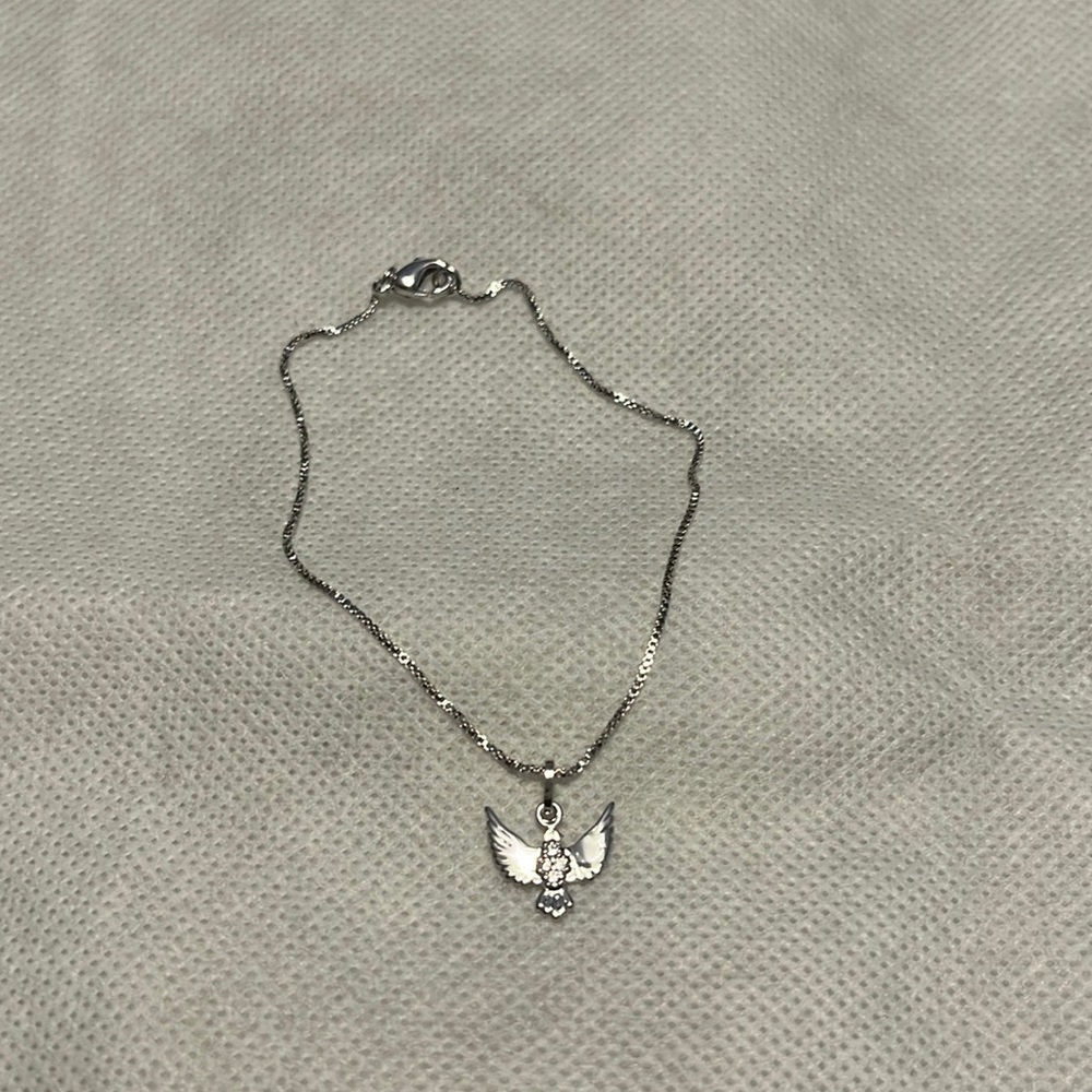 Hypoallergenic Dove Bracelete